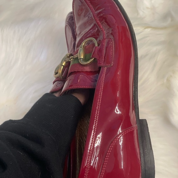 100% Authentic Gucci red patent leather loafer size 6 - Picture 5 of 11